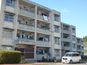 胡桃下団地2号棟