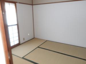 胡桃下団地2号棟2B-404号室（和室）
